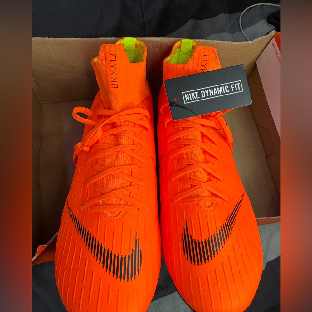 Nike Superfly 6 pro FG size 10.5 men NWT NIB!